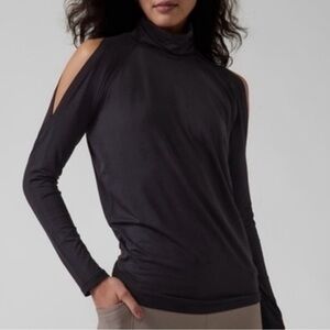 Athleta Women's Black Long Sleeve Cold Shoulder Turtleneck Top Sz M preppy